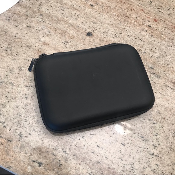 J5 Create USB-c docking hub with adapters - Picture 8 of 14